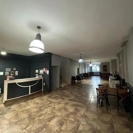 Herton Boutique Hotel *